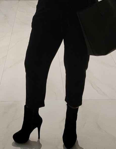 Photo nue de fuite OnlyFans de Lamagiademispiesx