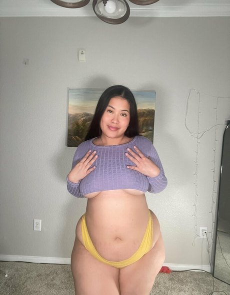 Photo nue de fuite OnlyFans de Bellabun Bo Bae