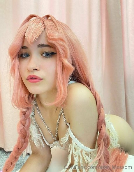 Photo nue de fuite OnlyFans de Adelblossom