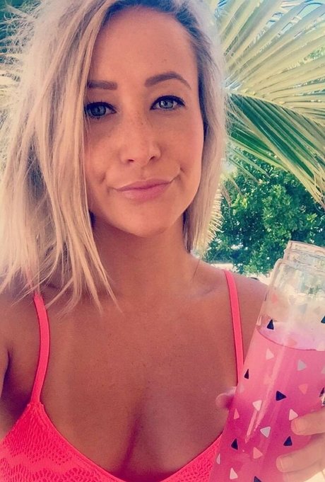 Photo nue de fuite OnlyFans de Alana