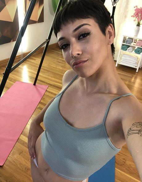 Photo nue de fuite OnlyFans de Brooklyngrayxxx