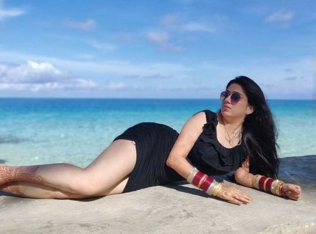 Photo nue de fuite OnlyFans de Iwishwithprachi