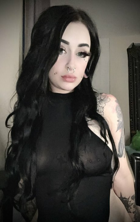 Photo nue de fuite OnlyFans de Danni Lee