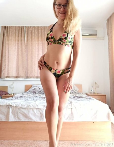 Photo nue de fuite OnlyFans de Naturalartist1