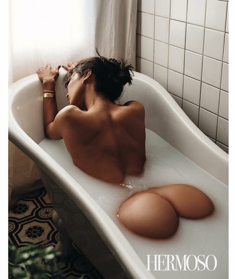 Photo nue de fuite OnlyFans de Shinyoojeong