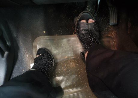 Missfeetstinkvip