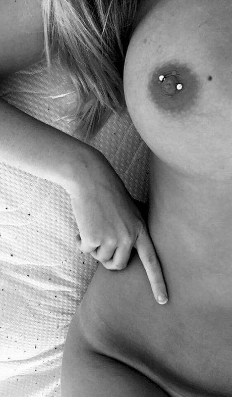 Photo nue de fuite OnlyFans de Elin Junkergard
