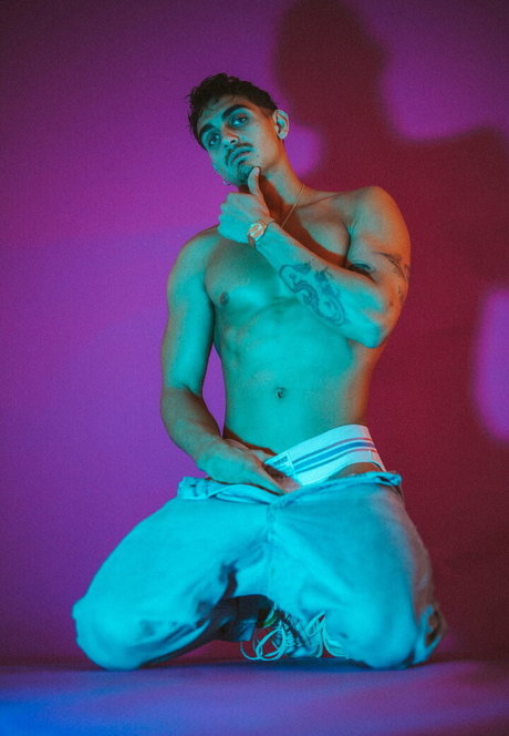 Photo nue de fuite OnlyFans de Henryandkasey
