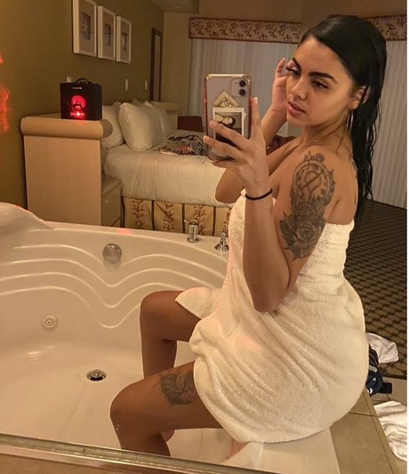 Photo nue de fuite OnlyFans de Trippyisme