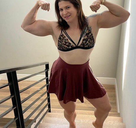 Photo nue de fuite OnlyFans de Eva The Supergirl