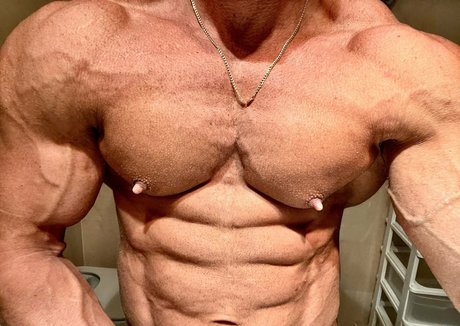 Photo nue de fuite OnlyFans de Cultofapollo