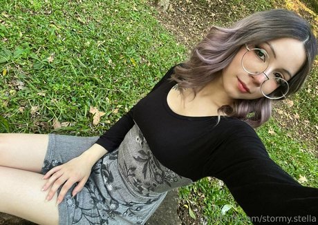 Photo nue de fuite OnlyFans de Stormystella
