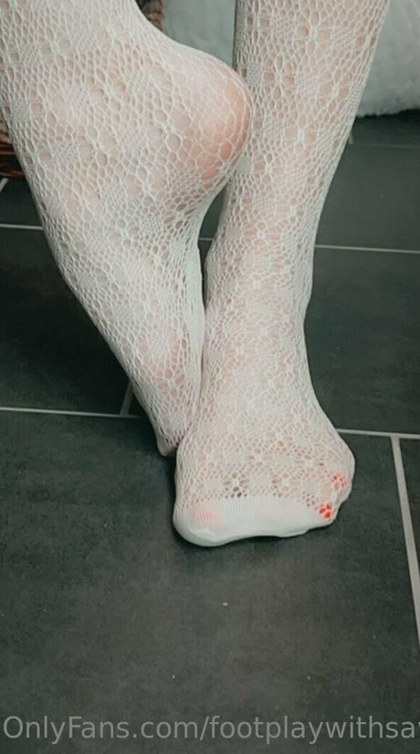 Footplaywithsavanna