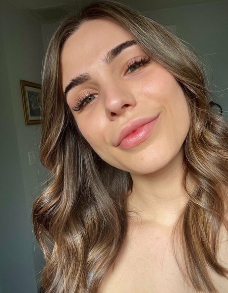 Photo nue de fuite OnlyFans de Livvy5493