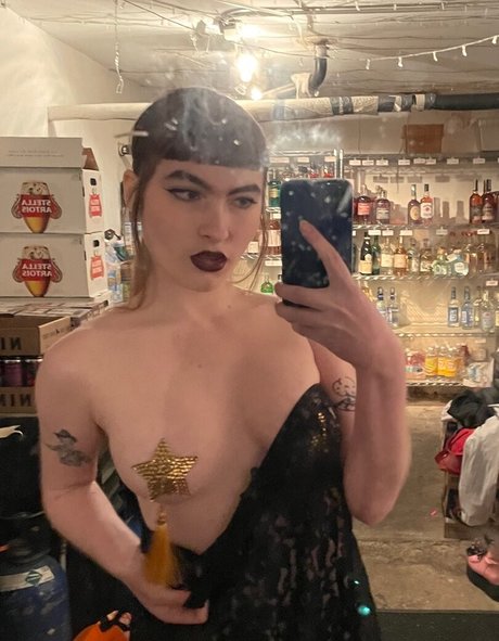 Photo nue de fuite OnlyFans de Ivy Wolk