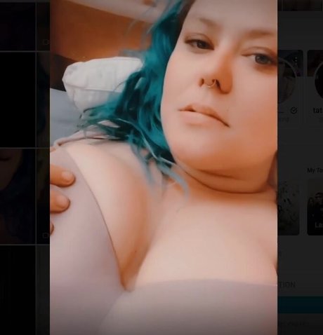 Photo nue de fuite OnlyFans de Krystal Sky