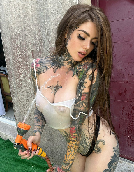 Photo nue de fuite OnlyFans de Sinfuldollx