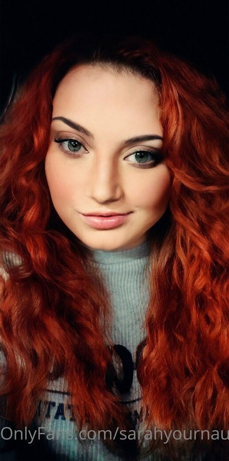 Sarahyournaughtygirl69