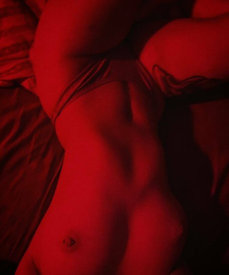 Photo nue de fuite OnlyFans de Mussessein