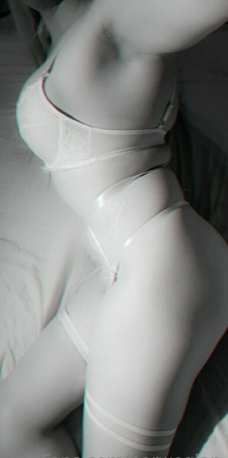Photo nue de fuite OnlyFans de Norwegianeuphoriafree