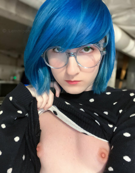 Photo nue de fuite OnlyFans de Lemmipon