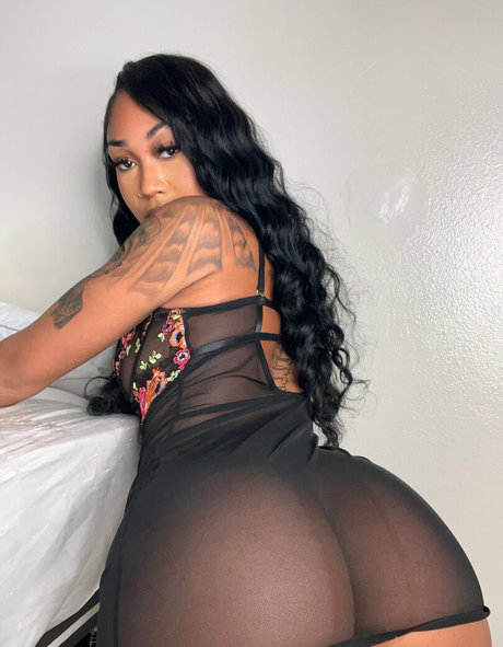 Photo nue de fuite OnlyFans de Exoticblasiann