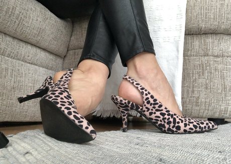 Perfectteenfeet