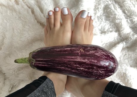 Perfectteenfeet