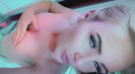 Photo nue de fuite OnlyFans de Lenecareface