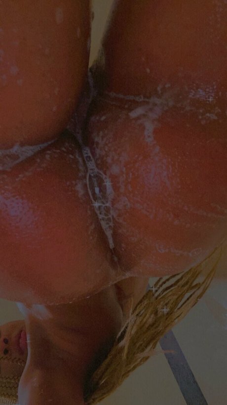 Photo nue de fuite OnlyFans de Icingondacake