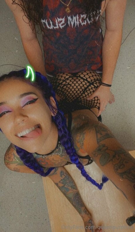 Photo nue de fuite OnlyFans de Queenpurp1