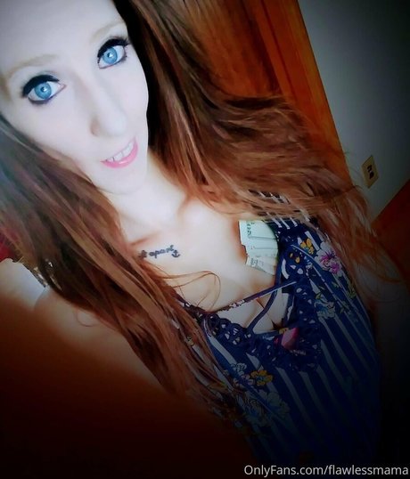 Photo nue de fuite OnlyFans de Flawlessmama