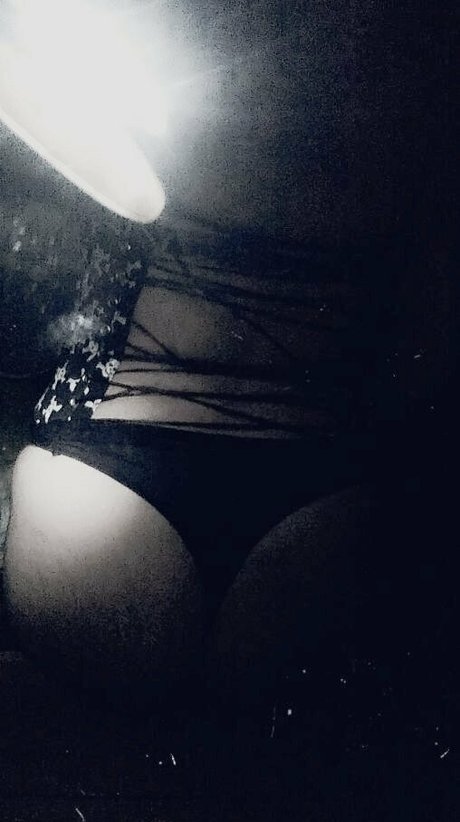 Photo nue de fuite OnlyFans de Liliveil666