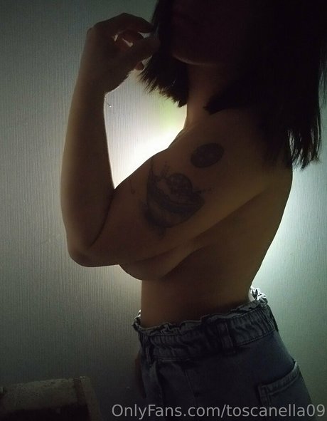 Photo nue de fuite OnlyFans de Toscanella09
