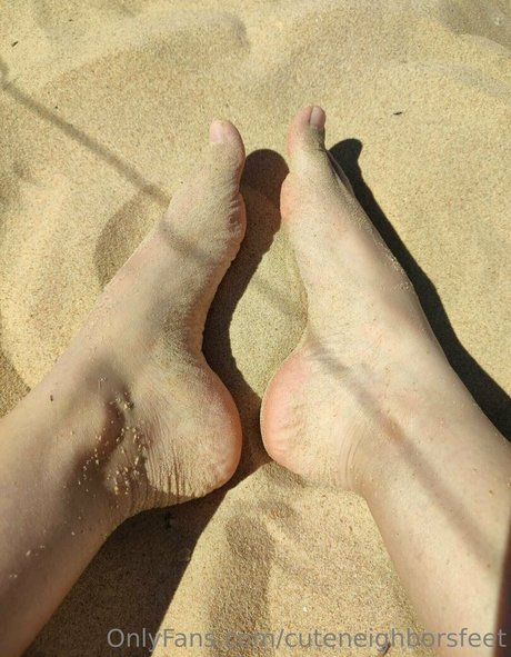 Cuteneighborsfeet
