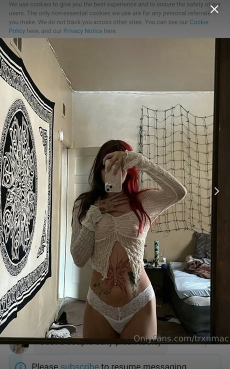 Photo nue de fuite OnlyFans de Trxnmac