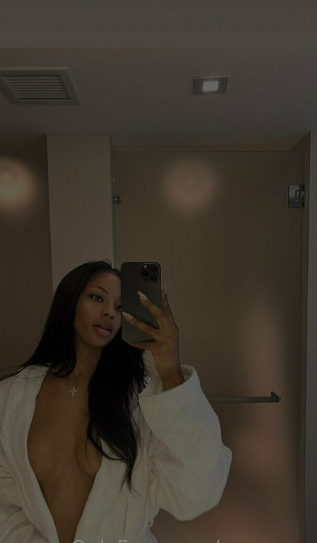 Thatgirlneya