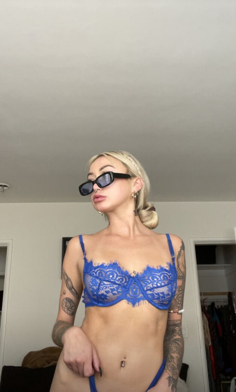 Blondeanime