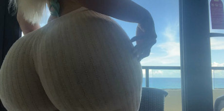 Photo nue de fuite OnlyFans de Bootybyshelll