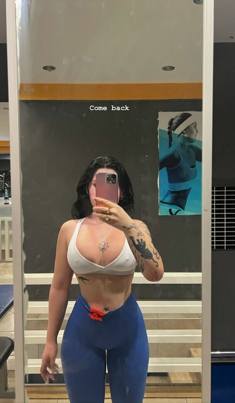 Photo nue de fuite OnlyFans de Benhaze44