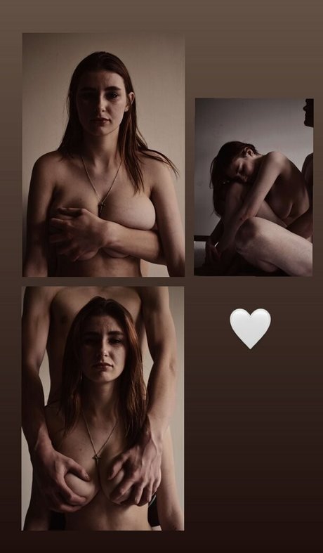 Photo nue de fuite OnlyFans de Emily Ostafew