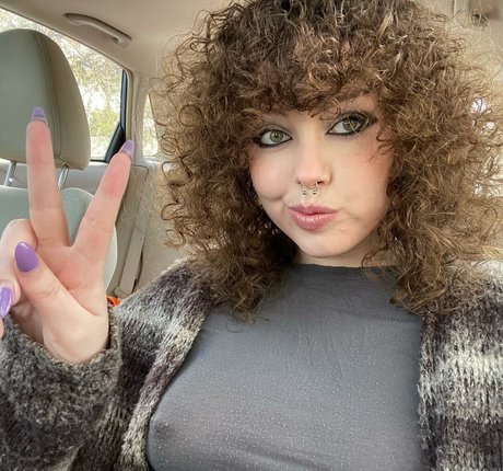 Photo nue de fuite OnlyFans de Cemeteryofbesos