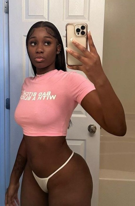 Photo nue de fuite OnlyFans de Korectiion