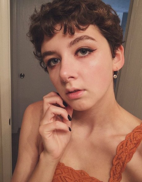 Photo nue de fuite OnlyFans de Katherine Hudson