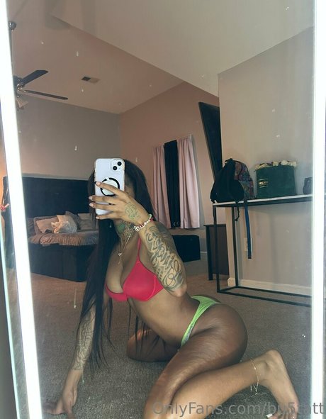 Bu5tatt