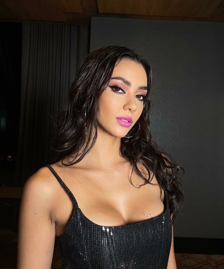 Amanda Obdam