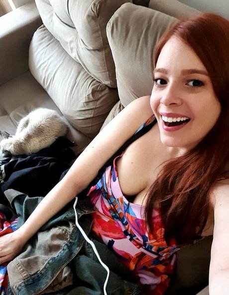 Photo nue de fuite OnlyFans de Fernanda Schmolz