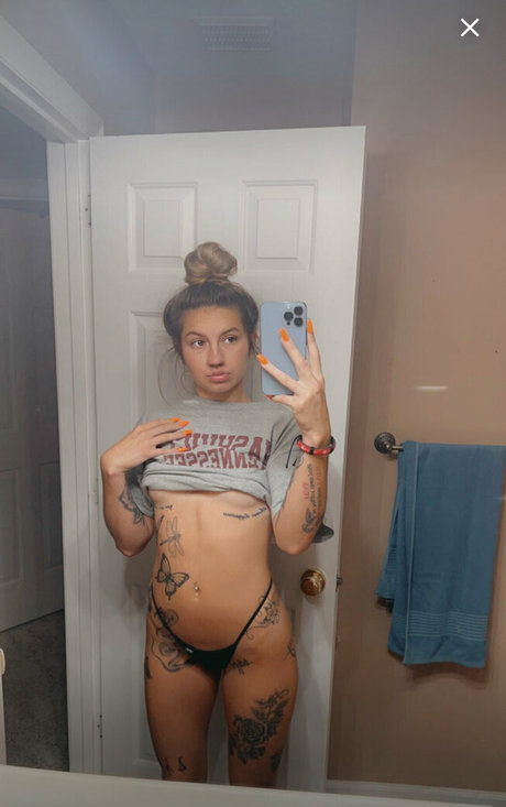 Photo nue de fuite OnlyFans de Yoitzdee