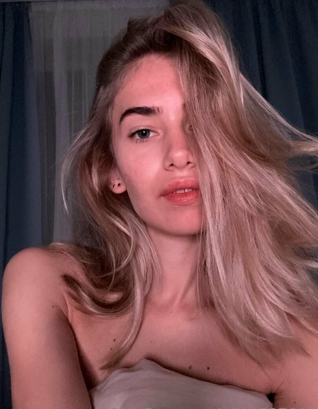 Photo nue de fuite OnlyFans de Elisaholt