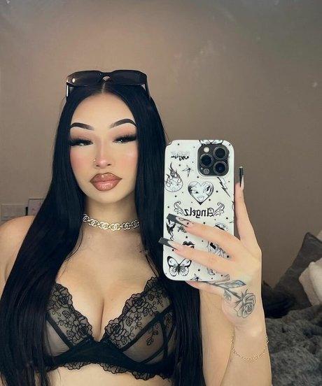 Photo nue de fuite OnlyFans de Josie Alesia